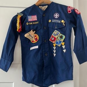10 years old cub scouts shirt 1976